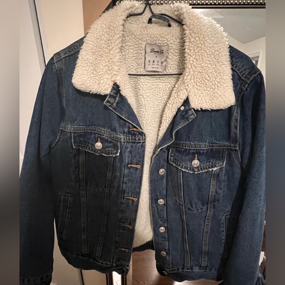 Primark Jean jacket size UK 10 (US 6) - super warm and in great condition! - Picture 2 of 3
